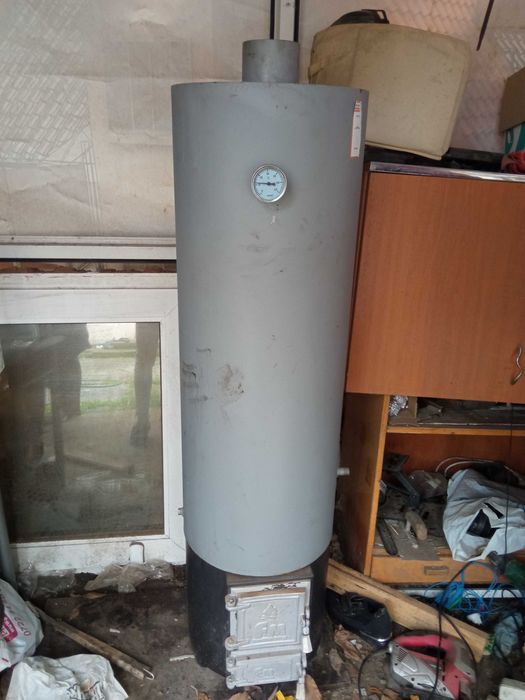 Boiler pe lemne de vanzare