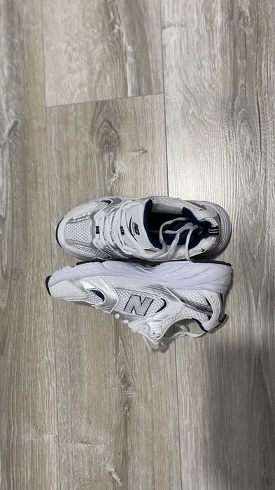 New Balance обувь