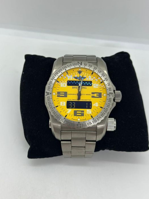Ceas Breitling Emergency 2 Cobra Yellow Ref. No. E76325 -A-
