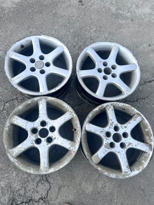 OZ Saturn r17 8j et37