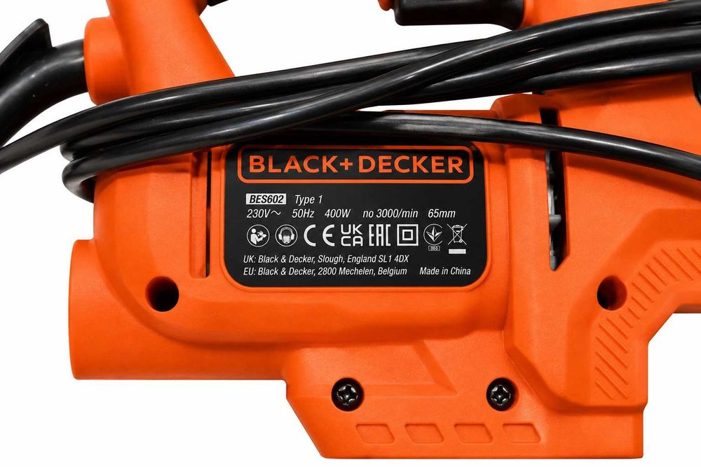 Fierăstrău pendular Black+Decker BES602 400W