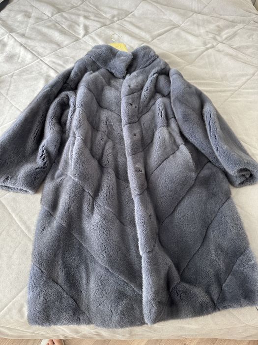 Шуба норковая очень красивая