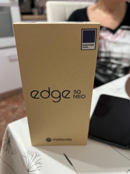 Motorola Edge 50 Neo – Nou, Sigilat/Nefolosit – Pantone Grisaille