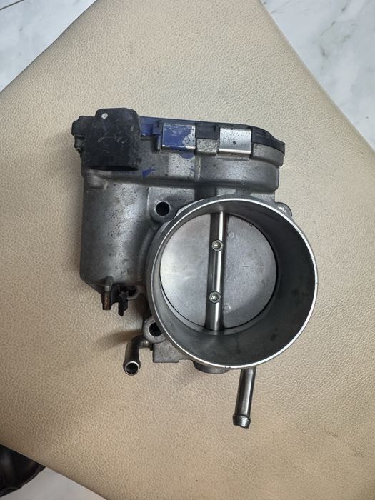 Дроссельная заслонка