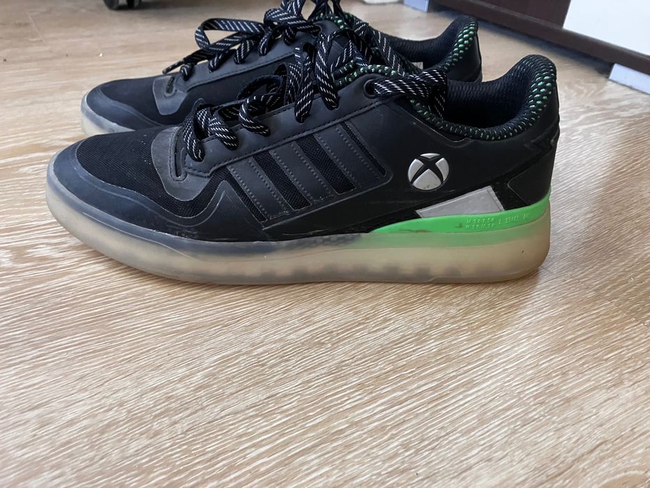 Adidas 44 originals