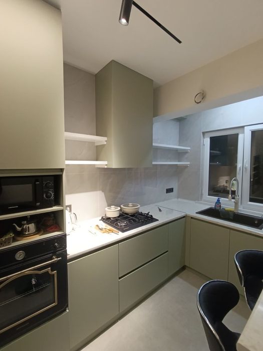 Oshxona mebellari Laminant  Akril  krashenny buyurtma asosida yasab b