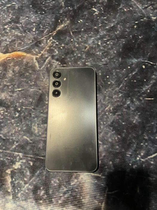 Продам Samsung a16 в отличном состоянии