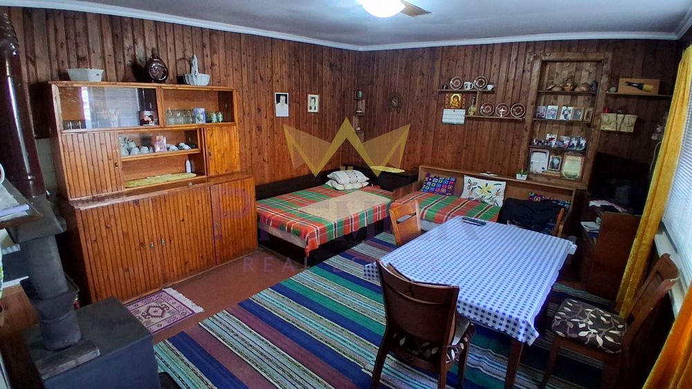 Продава се Къща в с. Бежаново, Област Ловеч - 200 кв.м за 133 €/кв.м - Снимка #5