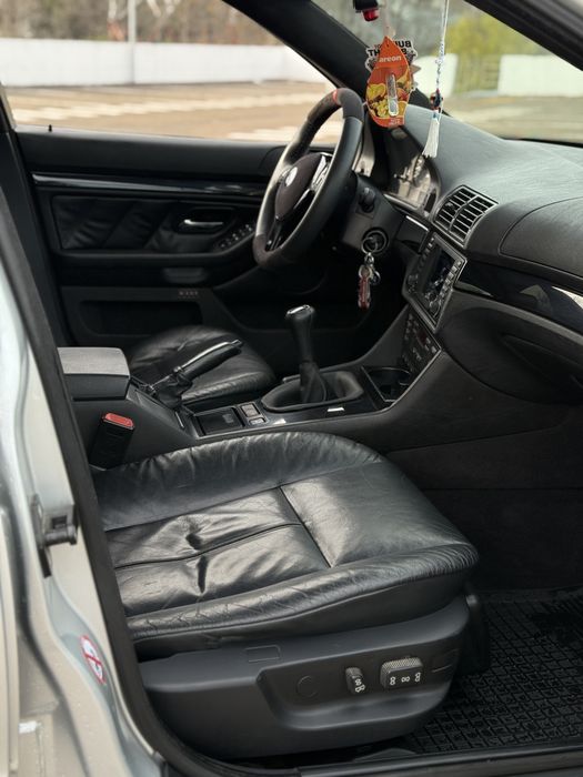 BMW e39 525D manual