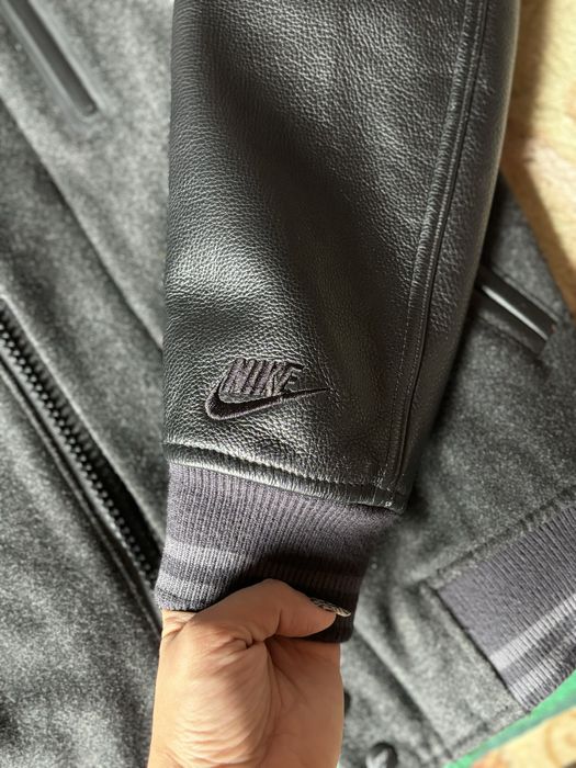 продам бомбер Nike Destroyer