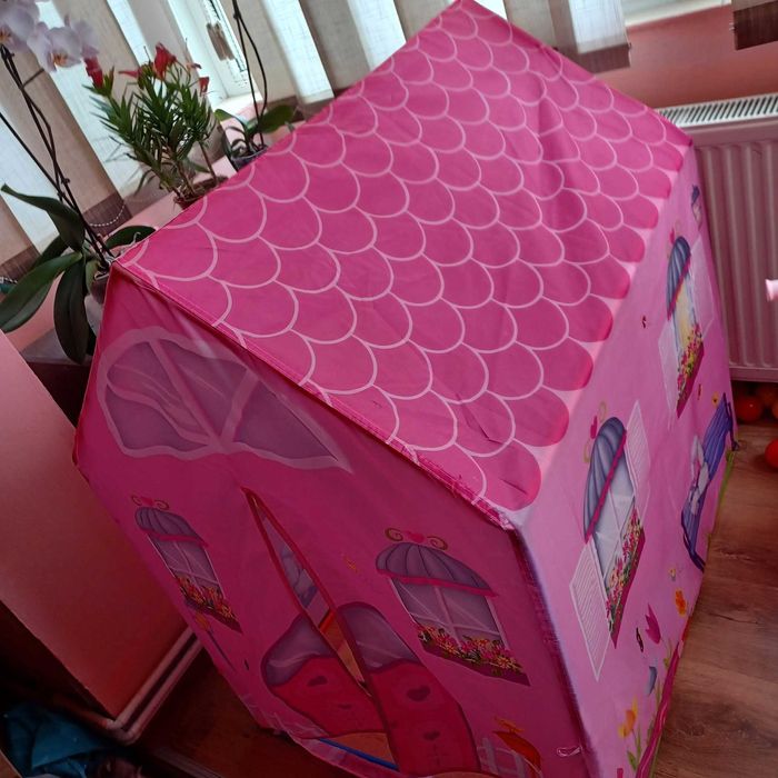 Cort de joaca model roz