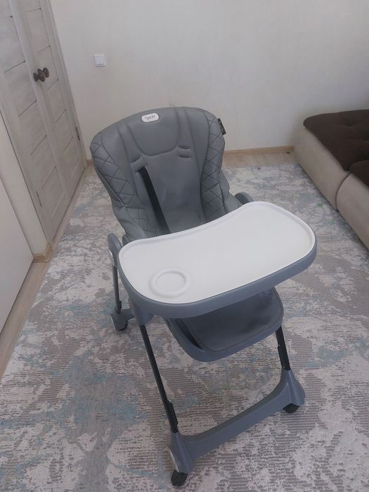 Детское стулия для кормление
