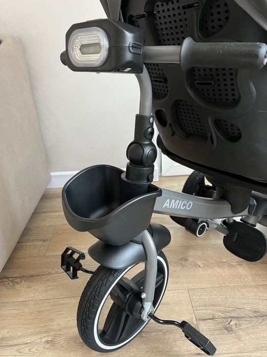 Детский трехколесный велосипед