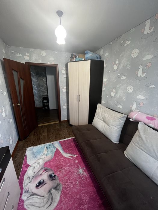 Продам квартиру 13 мкр