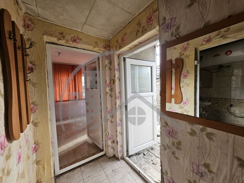 Самостоятелна къща в гр. Варна