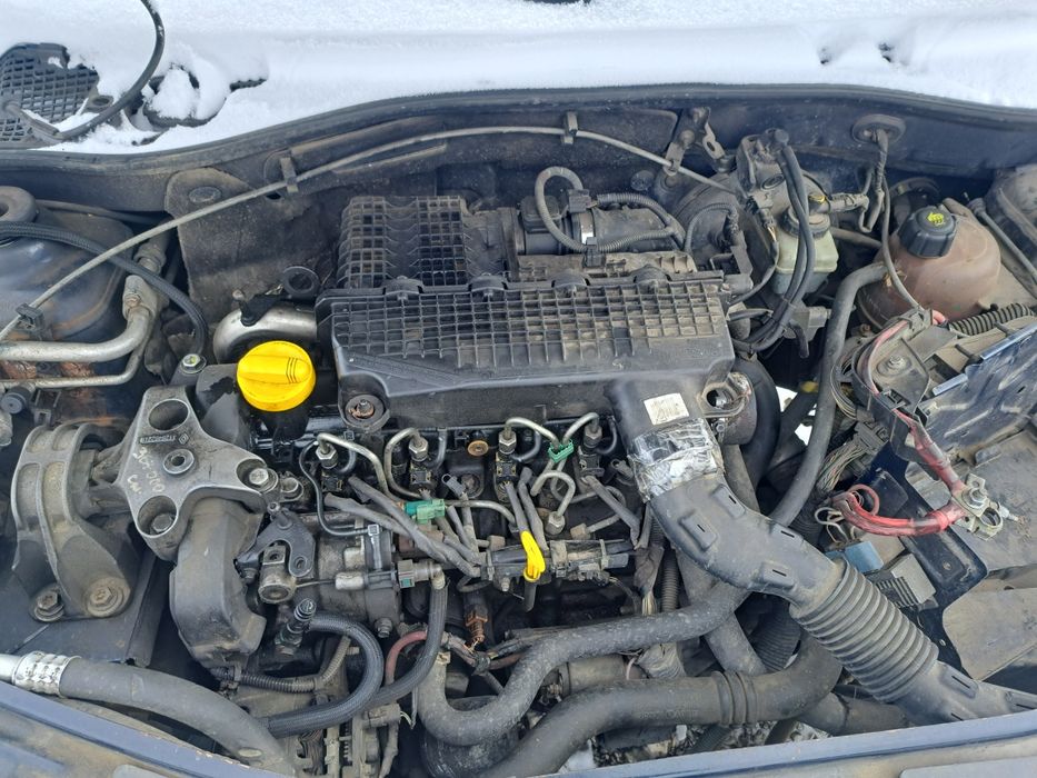 Дачиа Логан 1.5 dci на части !