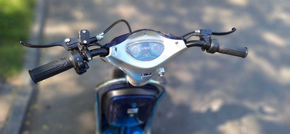 Scuter electric 500W 48V li ion detasabila impecabil viteza 50km