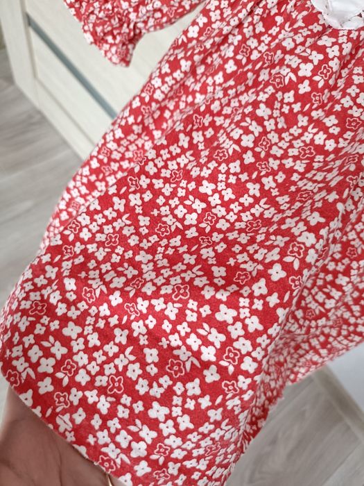 Продам десткое платье