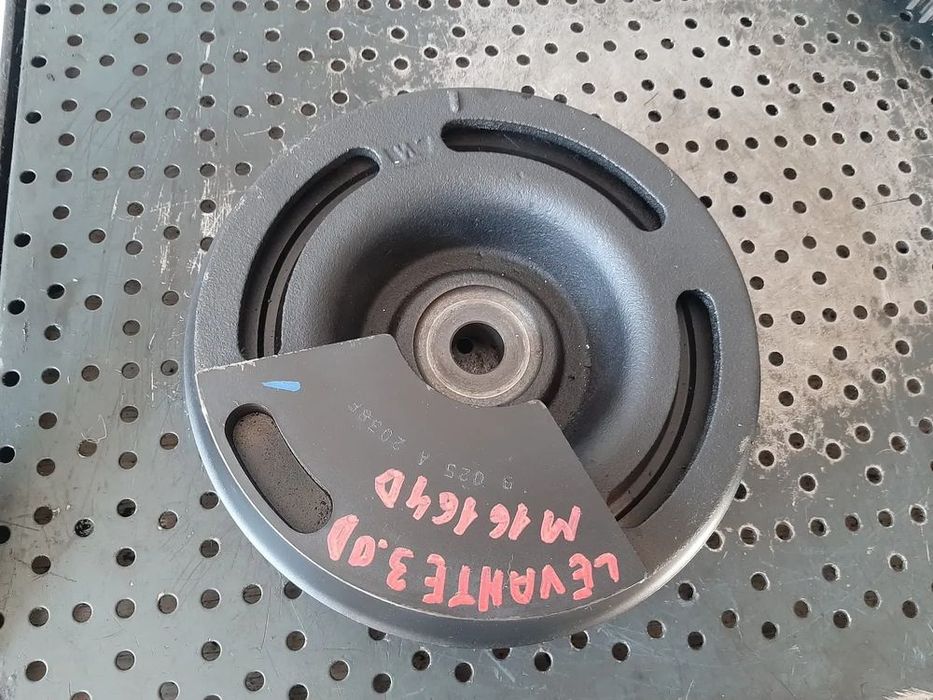 fulie vibrochen 3.0 d m16164d  maseati levante e138152b