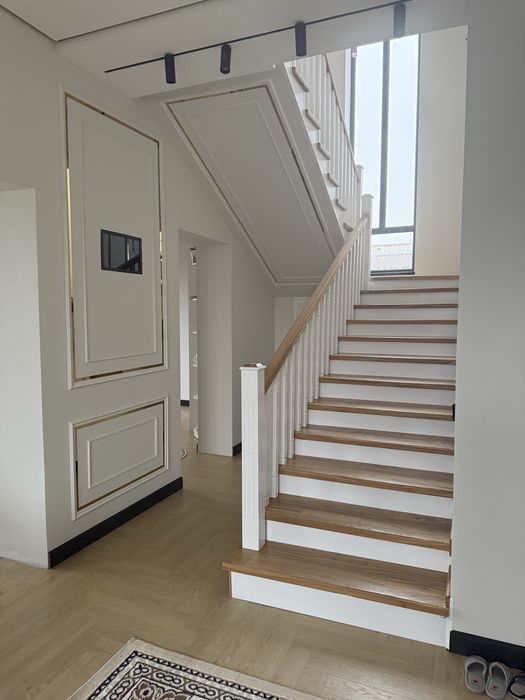 Продам 2-х этажный дом