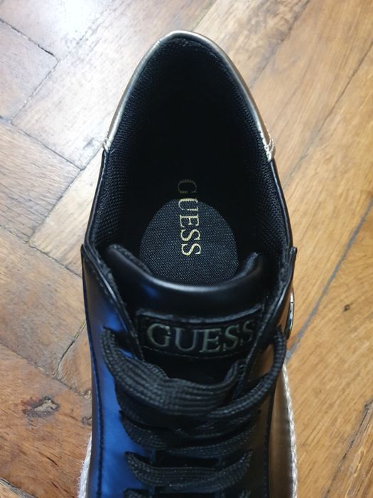 Дамски обувки GUESS Original