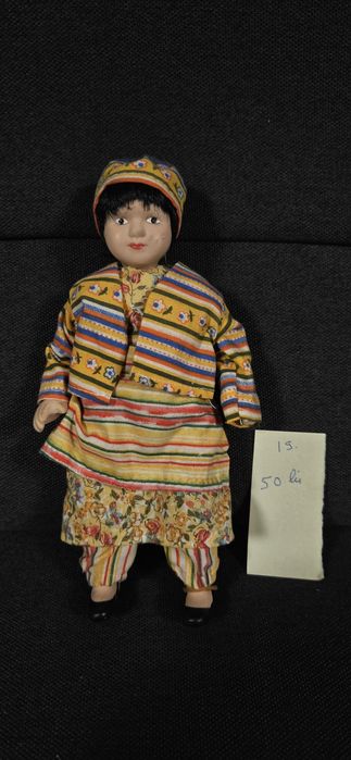 Păpuși cu cap din portelan