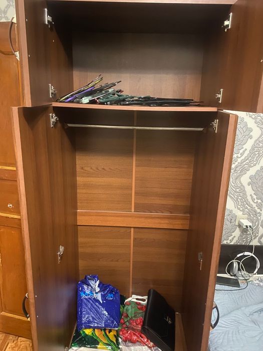 Продам 2 шкафа один за 5000тг