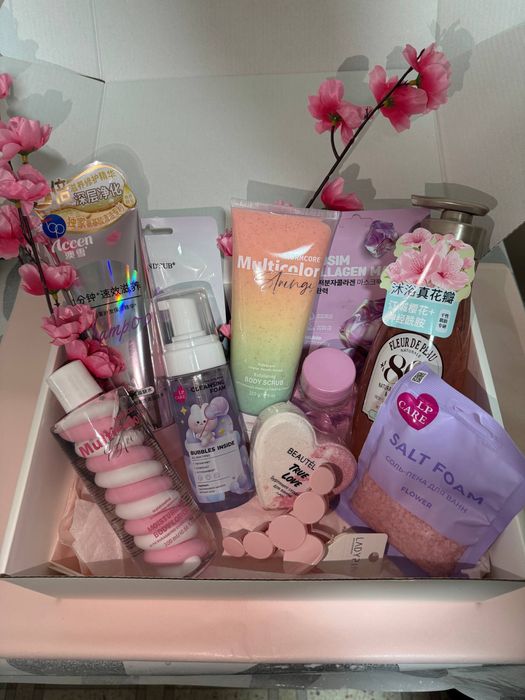 Подарочные боксы к 8 марту