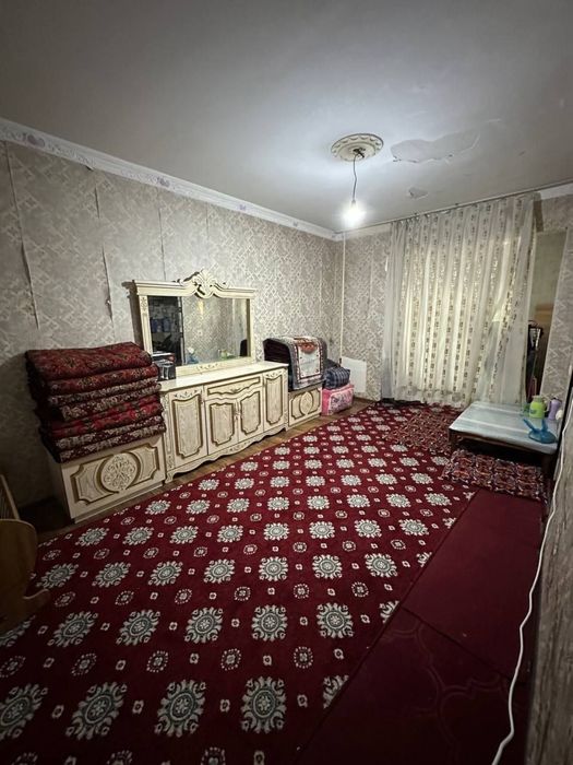 Uy sotiladi 3 xona 1 etaj