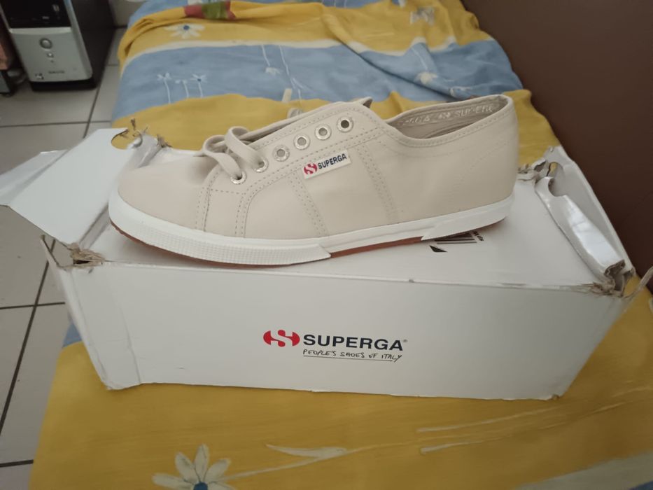 Tenesi superga noi marimea 44