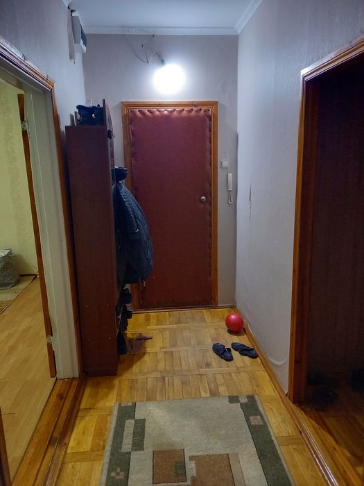 Продам 3 ком. Лен.проект