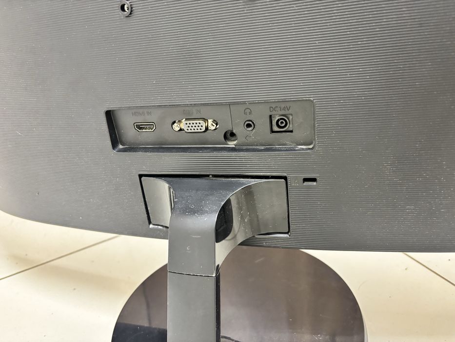 Monitor samsung 24 inch