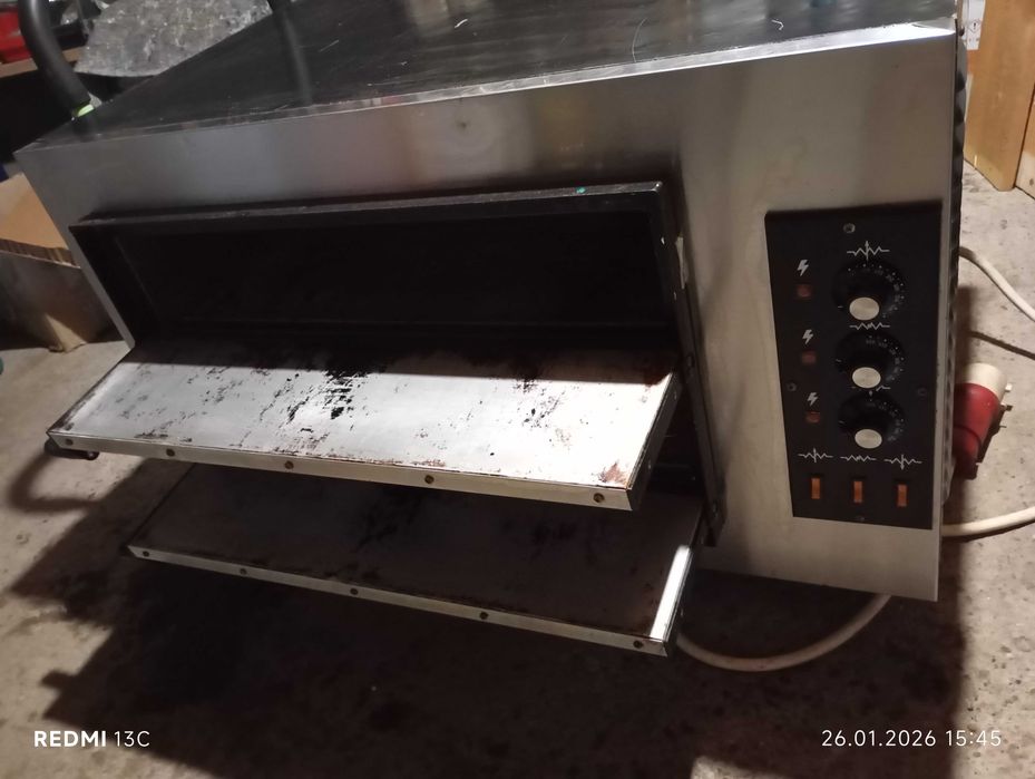 Cuptor profesional patiserie pizza