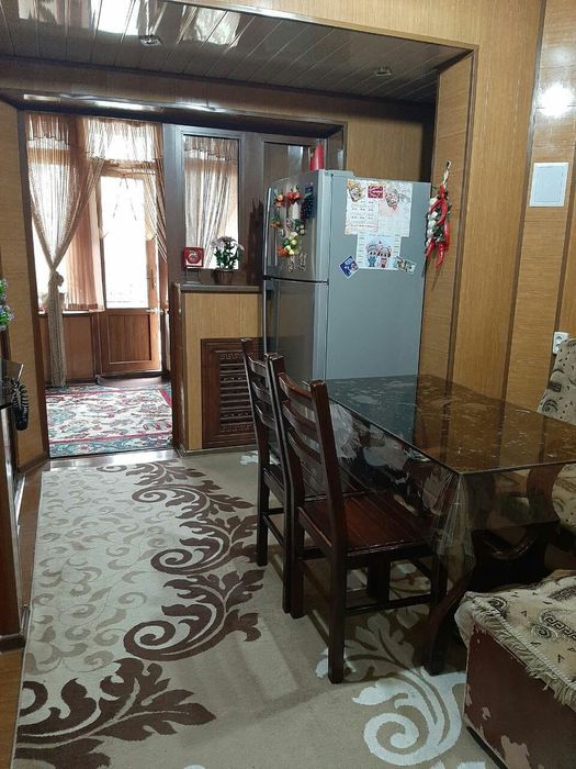 Квартира сотилади! 1-этаж. 4 хона + 2 хона подвал