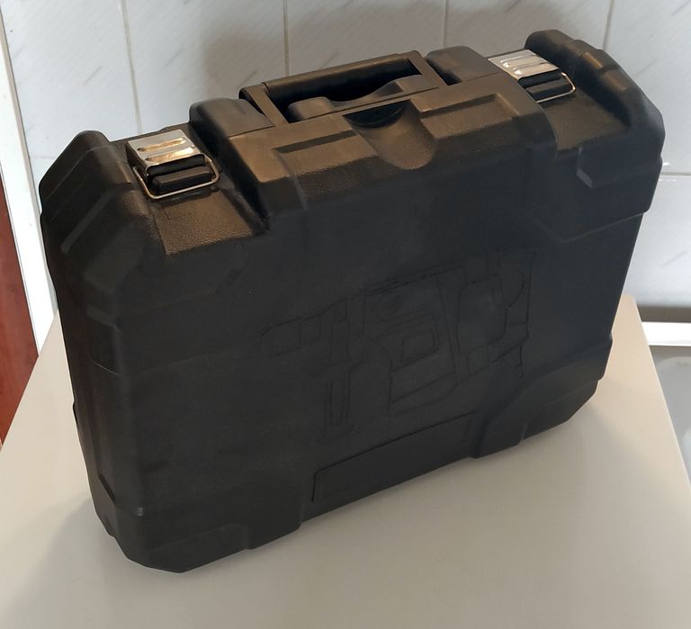 Дрель-перфоратор 2000 Вт 730 об/мин