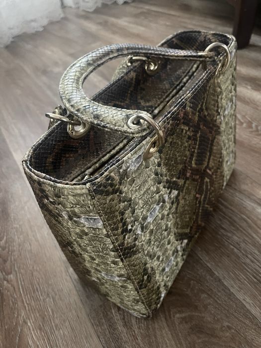 Продам сумку новую 2500 тенге