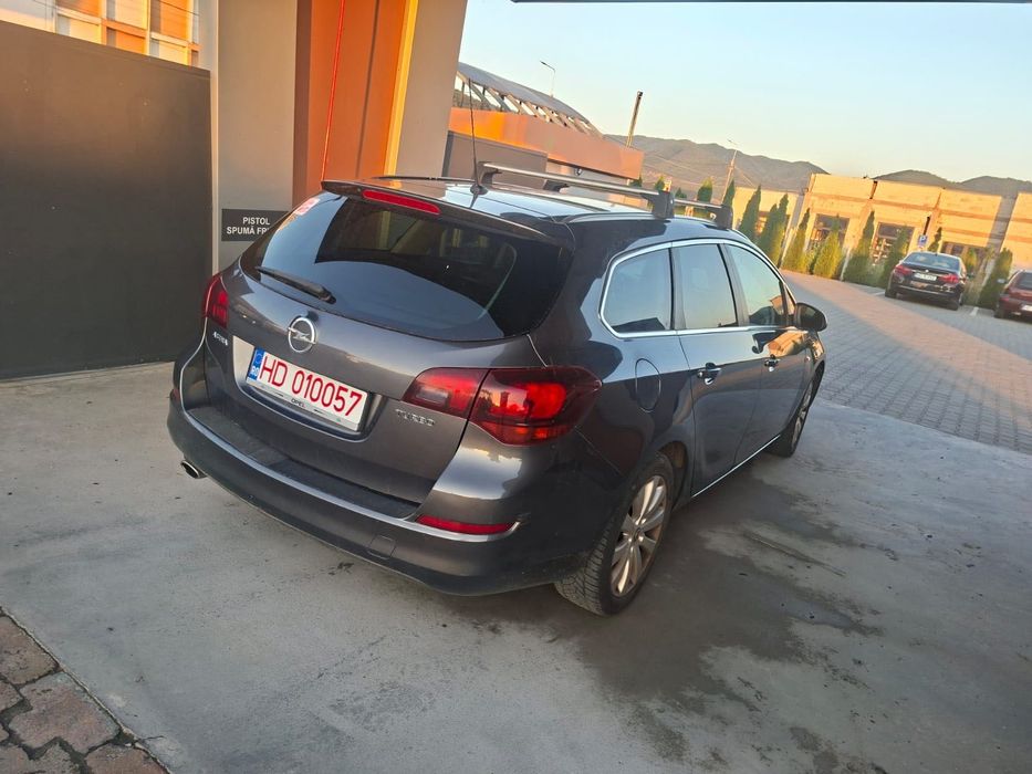 Opel Astral J an 2011