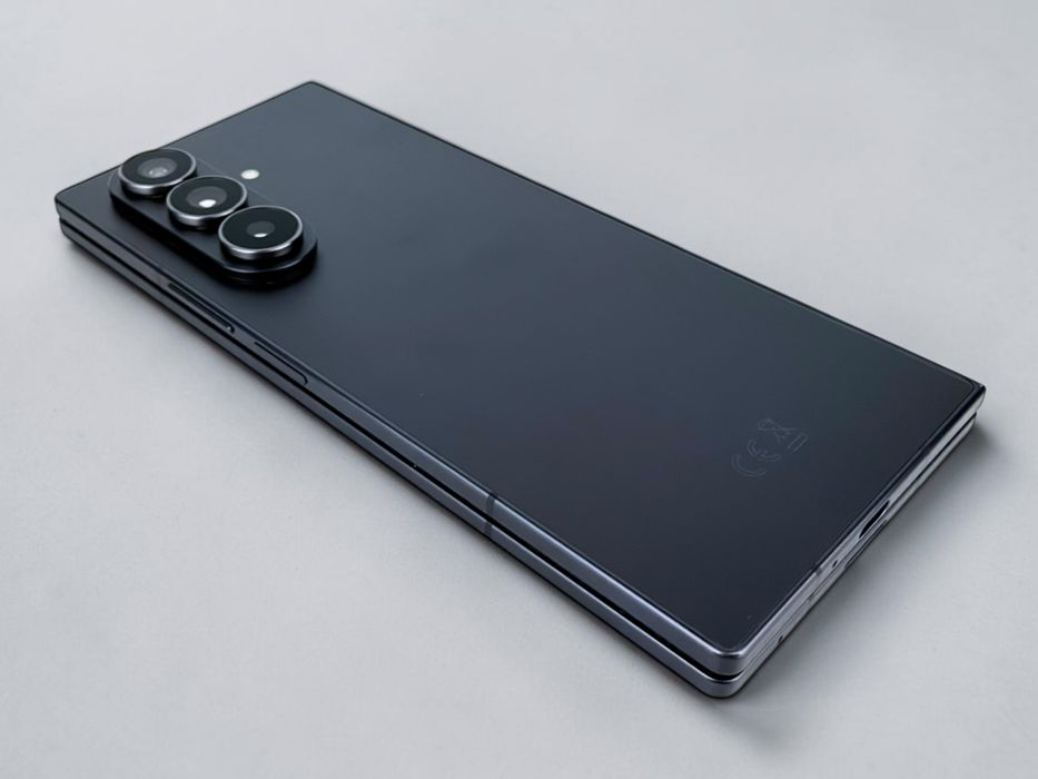 Samsung Galaxy Z Fold 7 5G 512GB 12RAM Jetblack 100% Батерия! Гаранция