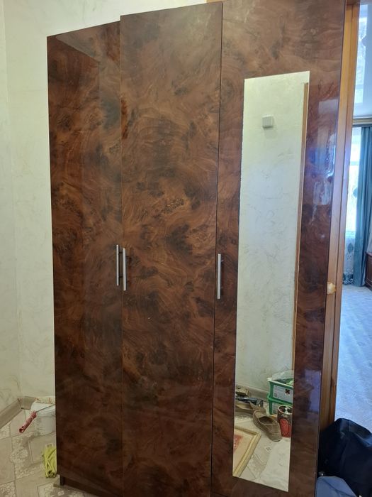 Продам шкаф, за недорого.
