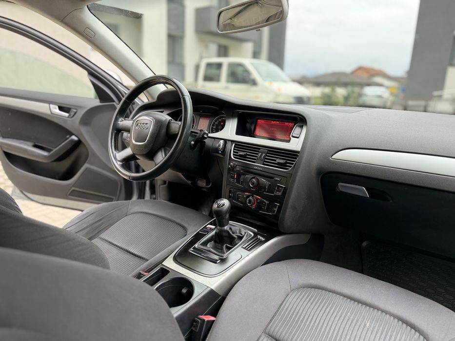 Audi A4 B8 Avant 2009 2.0 Diesel 140 CP import Germania