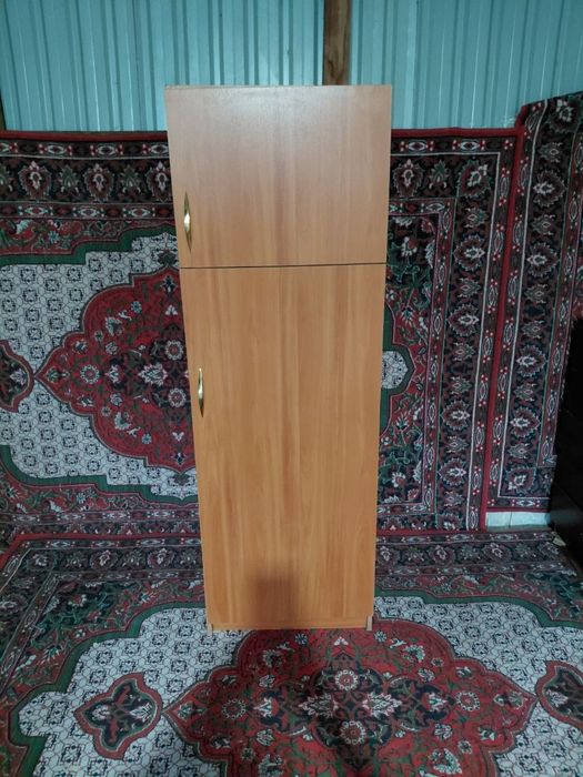 Продаётся шкаф с зеркалом