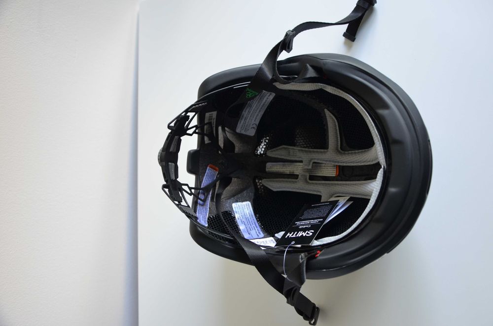 NOU! Casca ciclism Smith Overtake