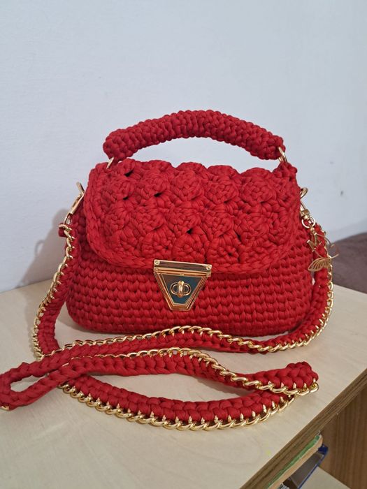 Genti de umar/mana lucrate manual