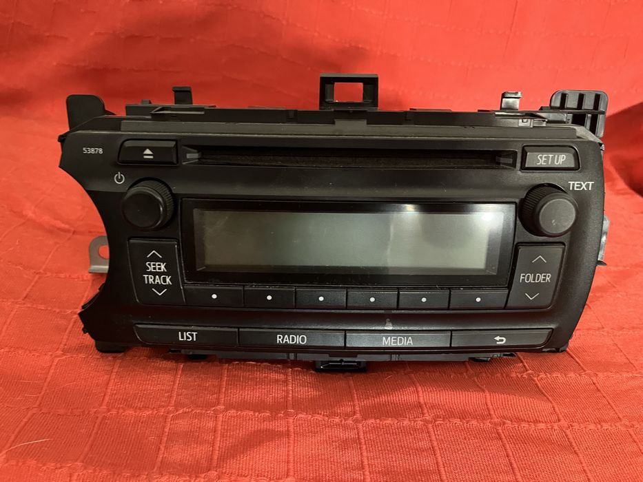 Radio CD Player OEM Toyota Yaris Hybrid 2016