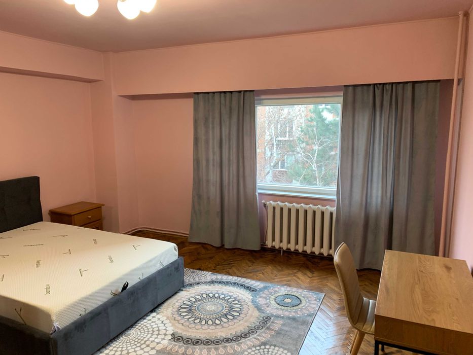 Privat Vand Ap 3 Cam Titulescu 10