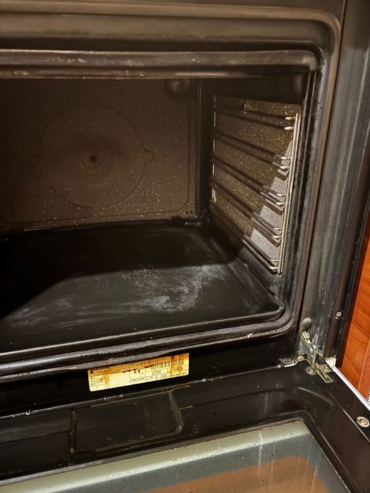 Фурна за вграждане EDESA