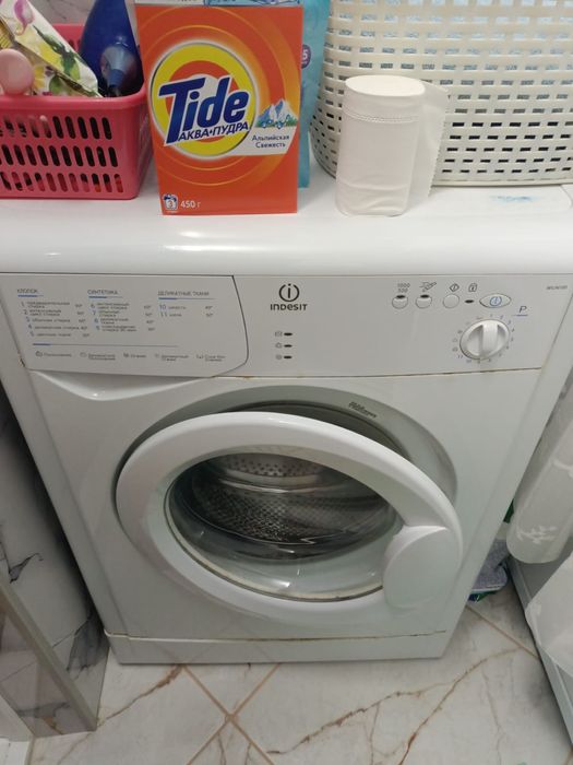 Продам стиральную машинку