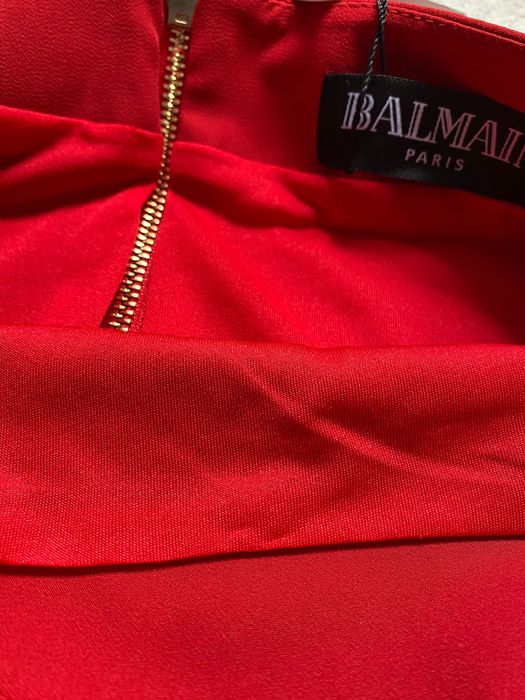 Нова пола BALMAIN
