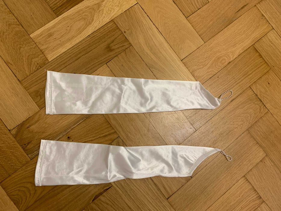 Rochie mireasa Agnes Toma noua marimea 38