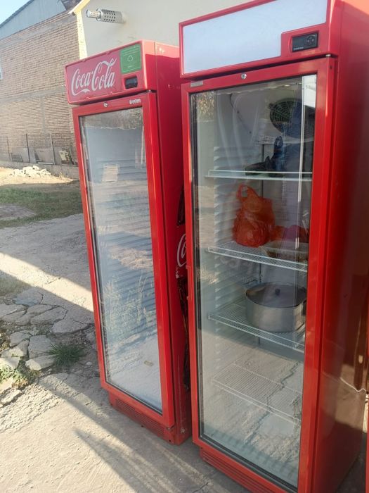 витринный холодильник